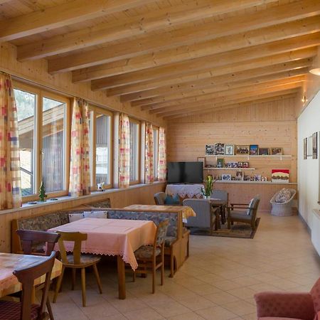 Village Apartments Ахенкирьх Экстерьер фото