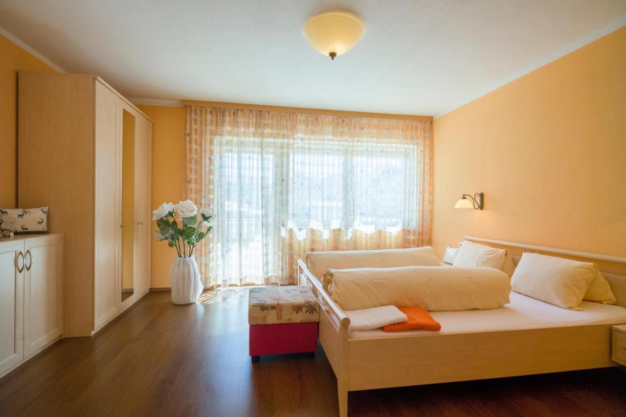 Village Apartments Ахенкирьх Экстерьер фото