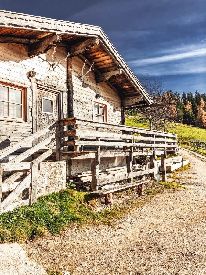 Village Apartments Ахенкирьх Экстерьер фото