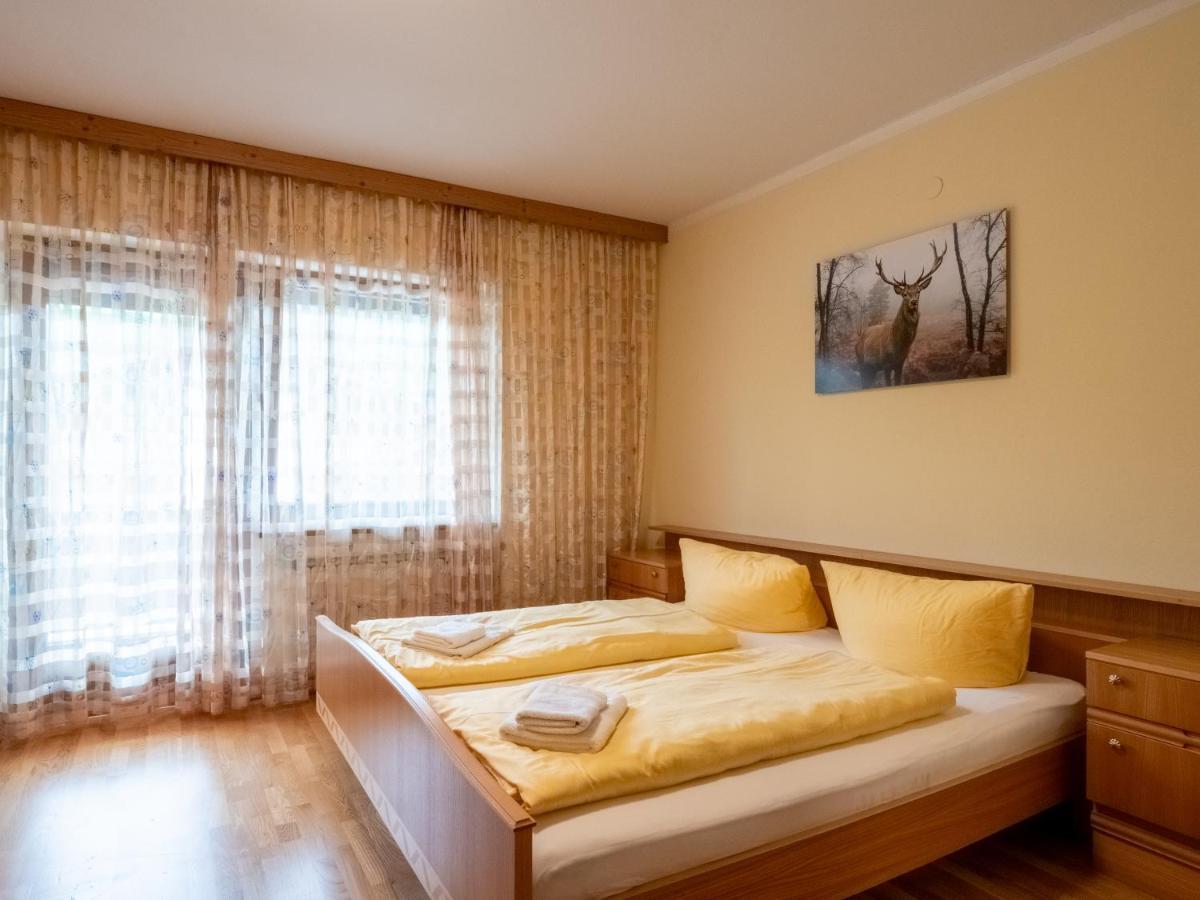 Village Apartments Ахенкирьх Экстерьер фото